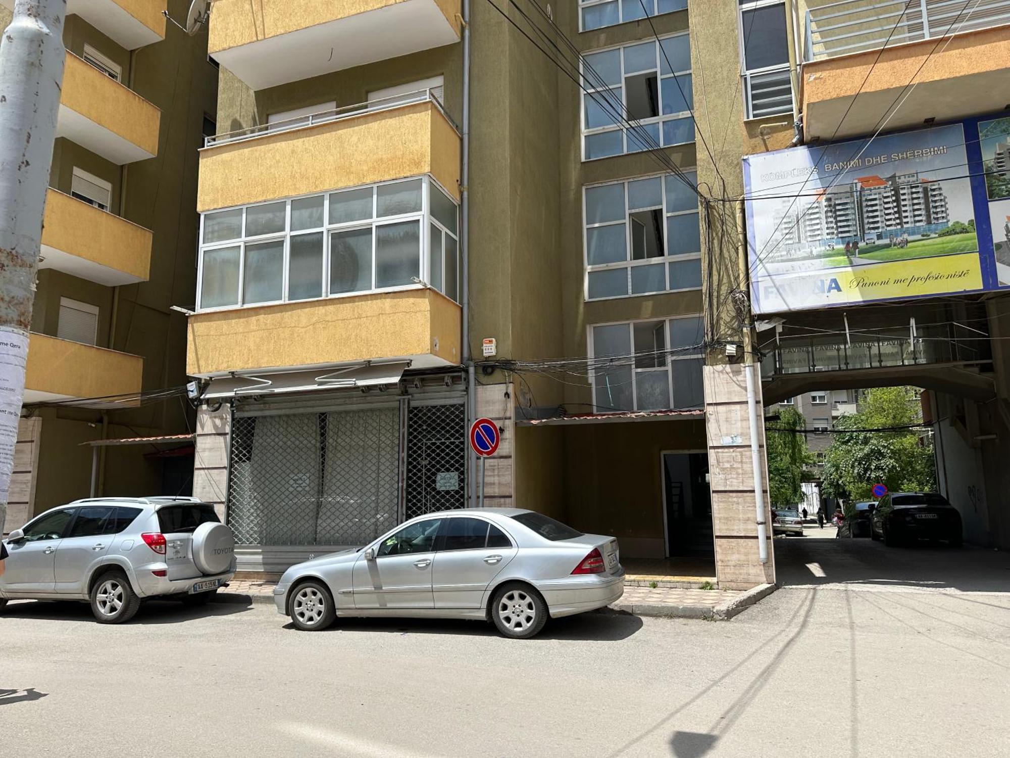 Koa Studio 1 Korce Luaran gambar